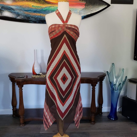 BCBGMaxAzria Dresses & Skirts - Women's Bcbgmaxazria handkerchief dress.